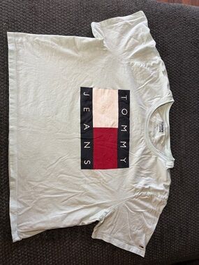 Tommy Jeans Light Blue Graphic Logo T‑Shirt
